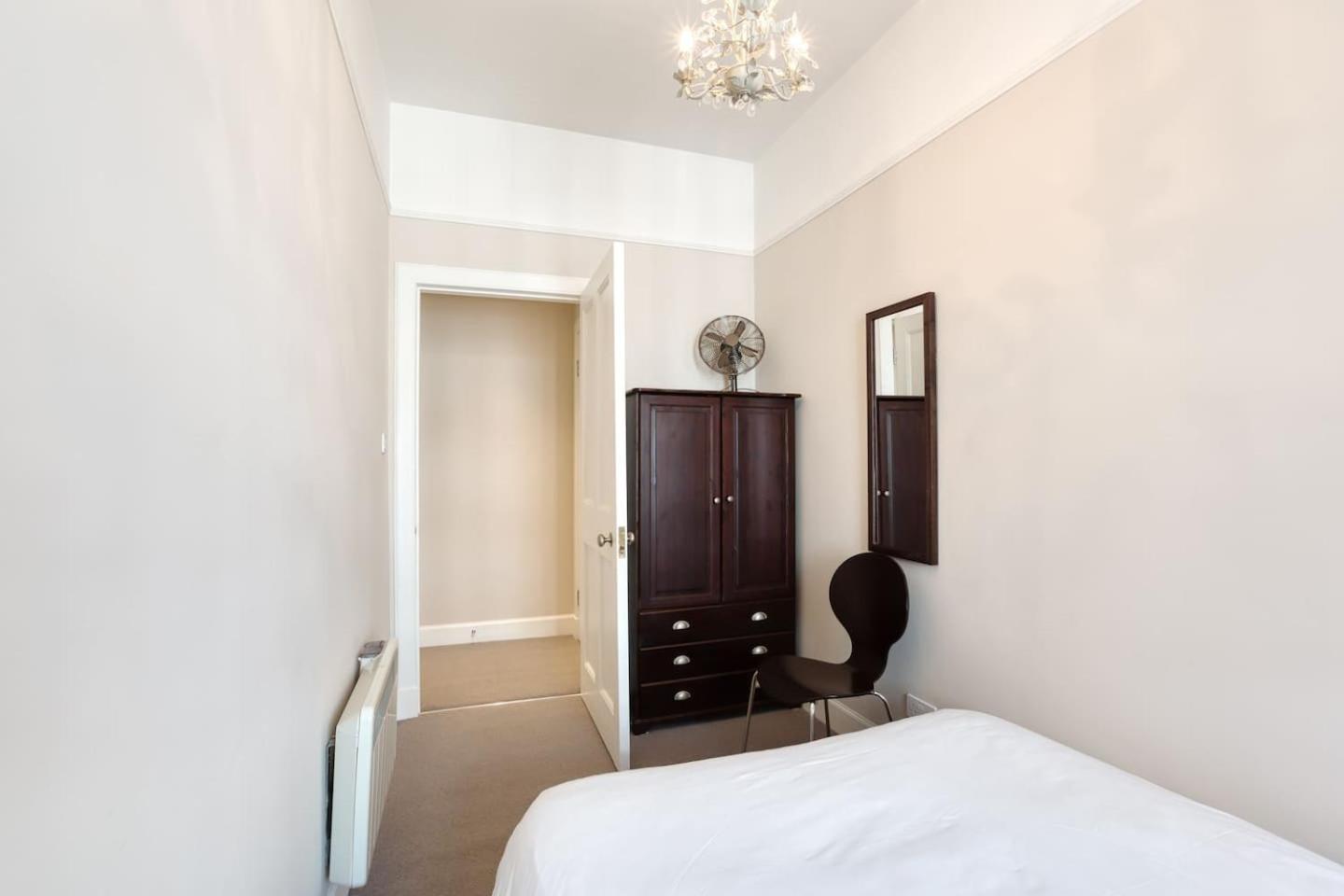 West Port - 2Br In The Heart Of The Old Town Just Off The Grassmarket Edimburgo Esterno foto