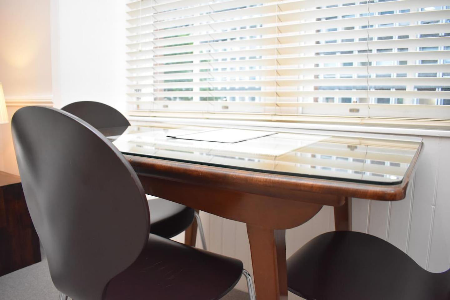 West Port - 2Br In The Heart Of The Old Town Just Off The Grassmarket Edimburgo Esterno foto